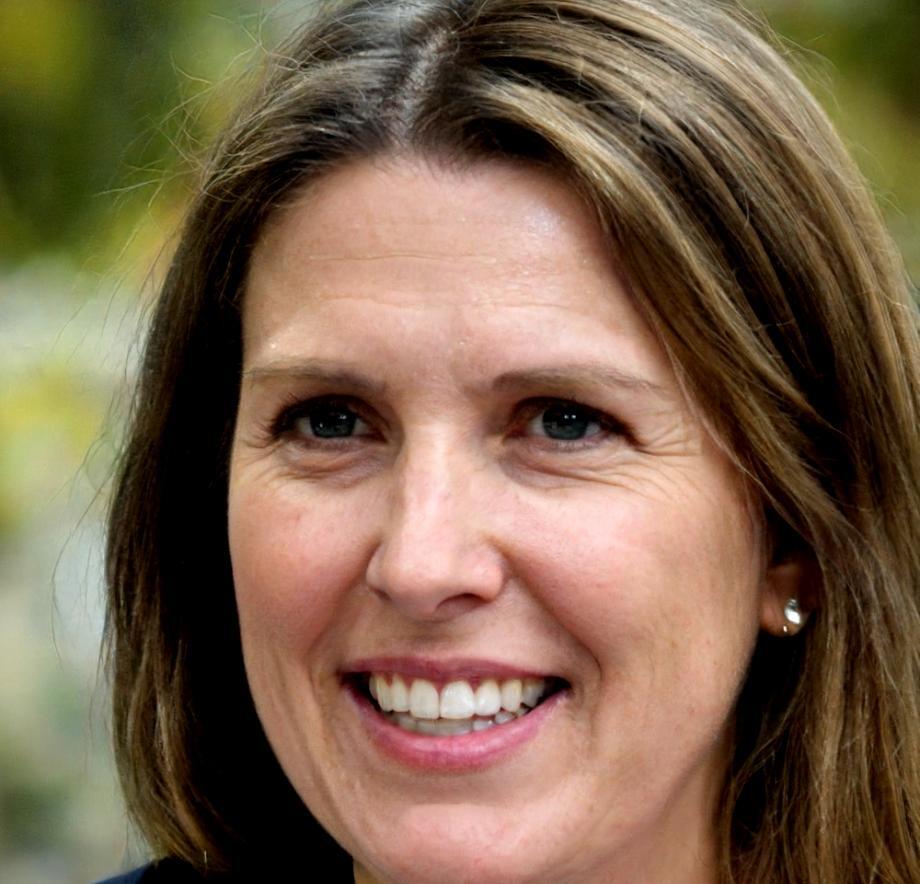 Retrato profesional de Naiara Etxebarria